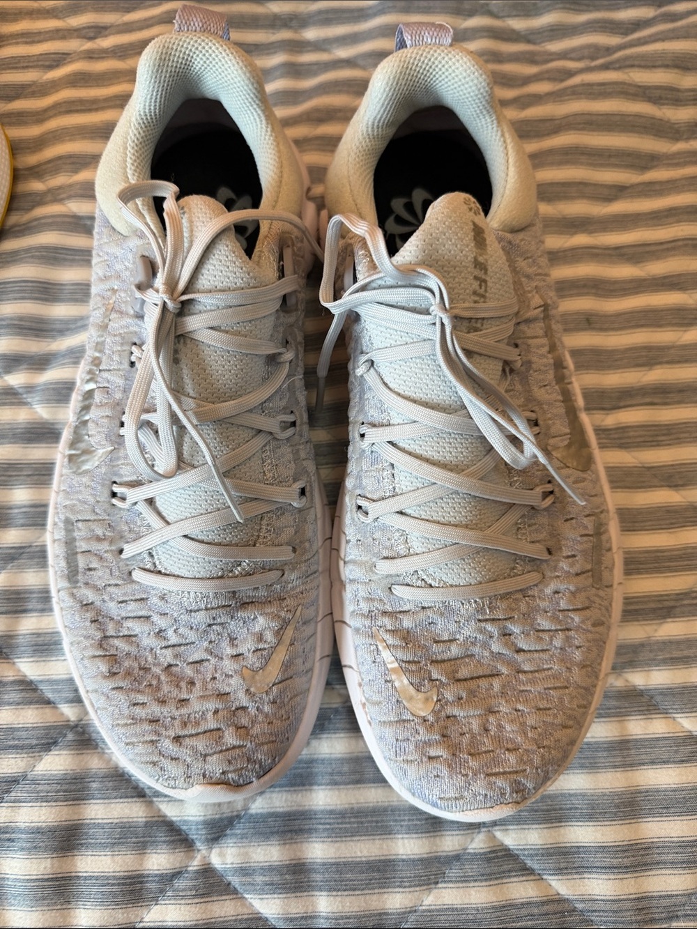 Nike *2 pairs* Mint Green Knit Sneakers - Picture 2 of 10